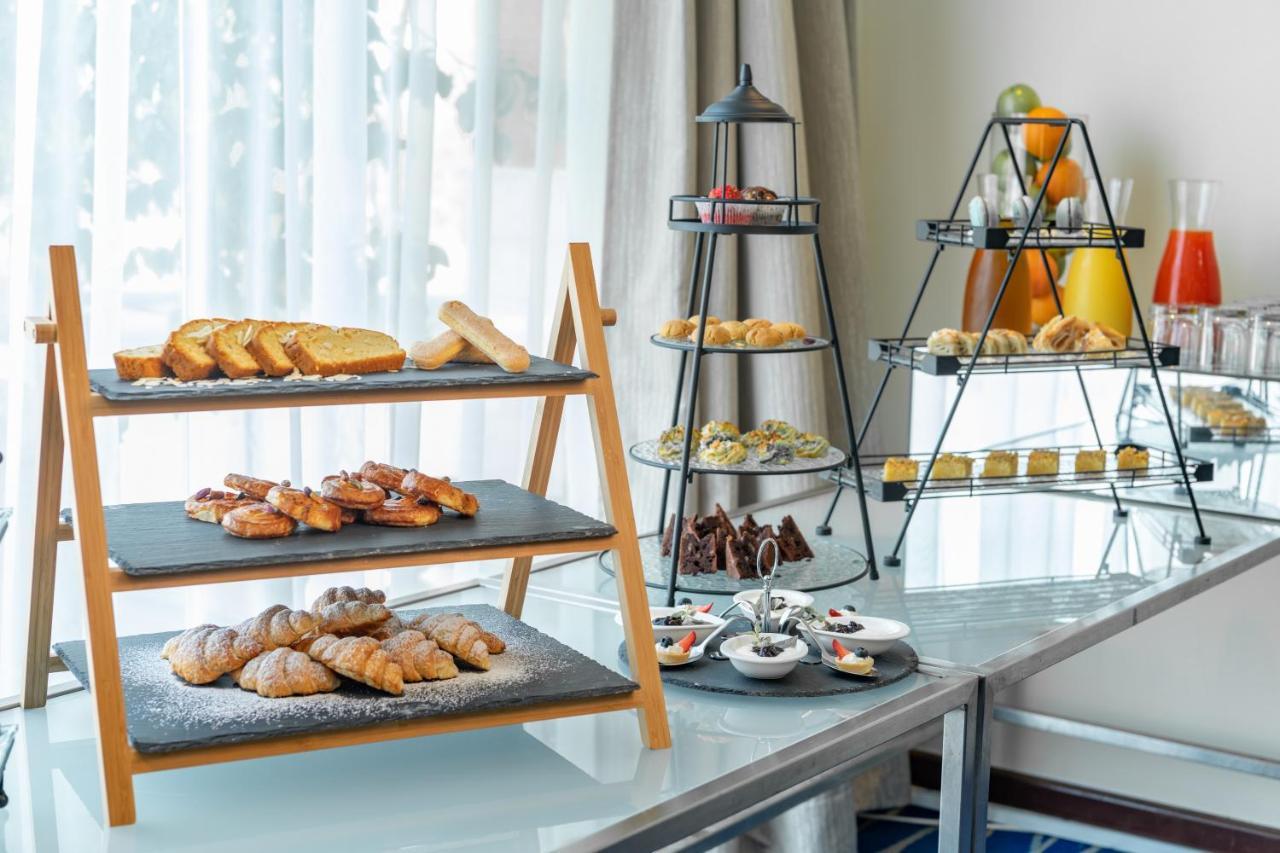 Radisson Blu Hotel, Янбу Екстер'єр фото