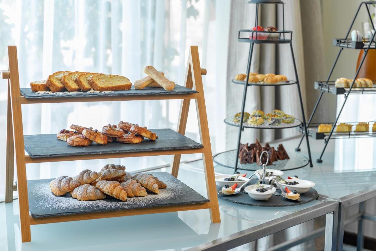 Radisson Blu Hotel, Янбу Екстер'єр фото